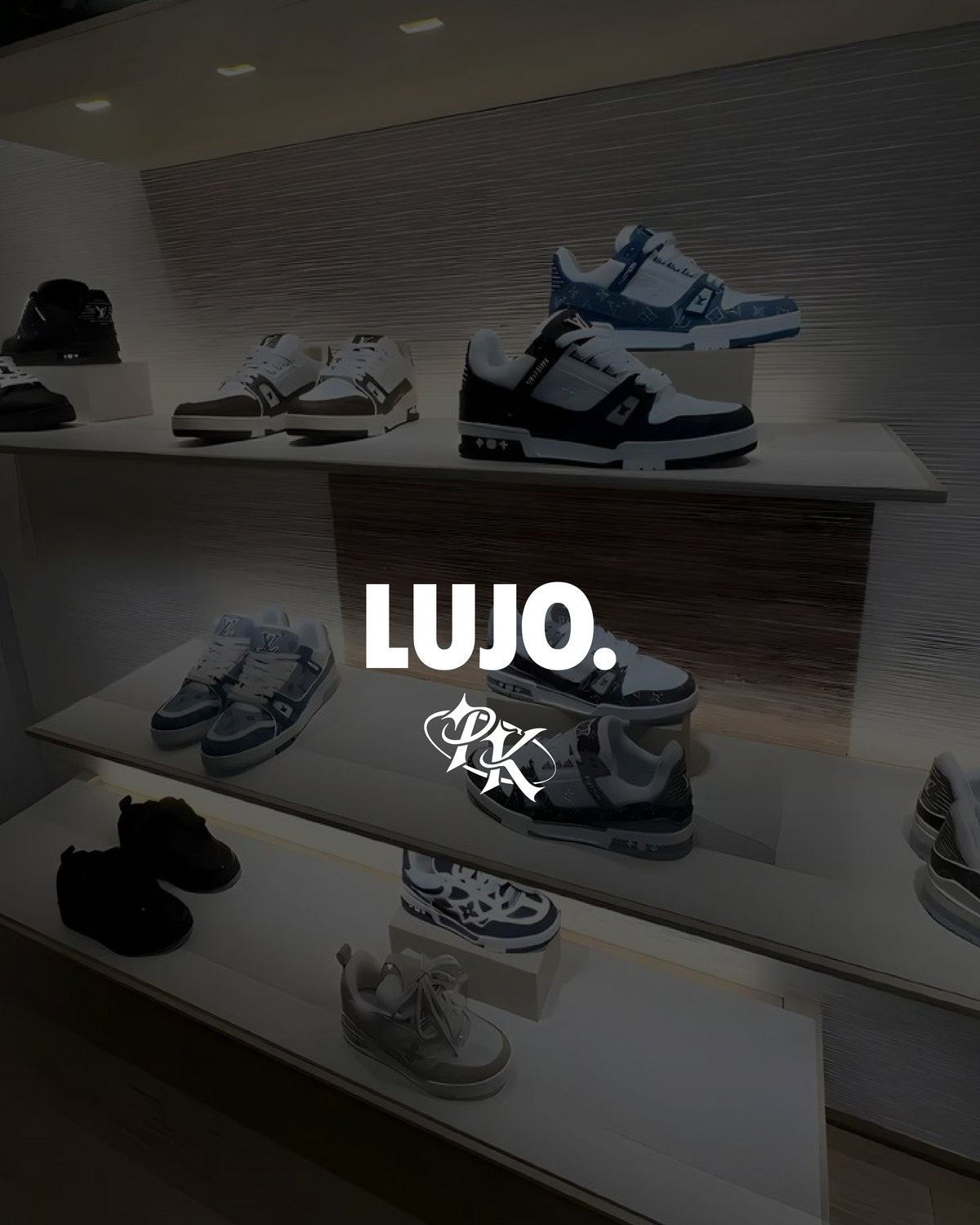 LUJO.