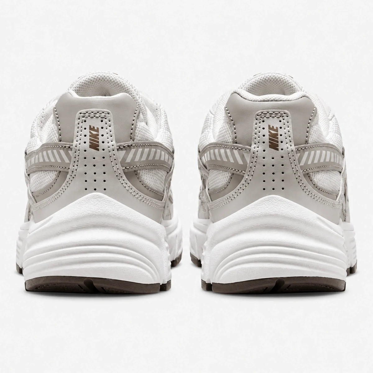 Nike Iniator (Beige)