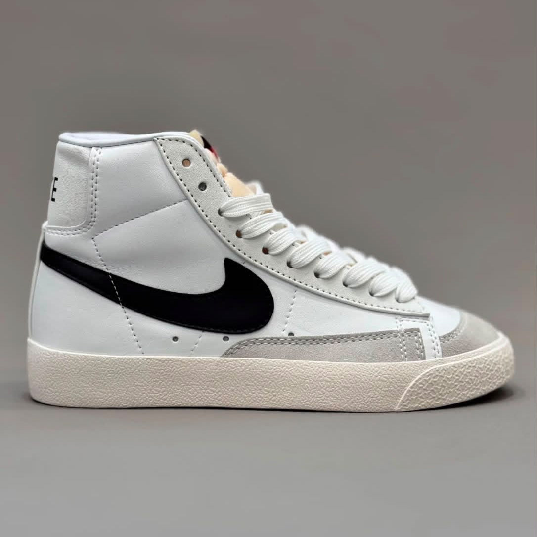 Nike Blazer Mid ’77