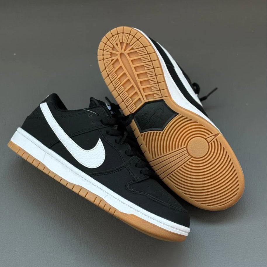 Nike Dunk Low “Black Gum”